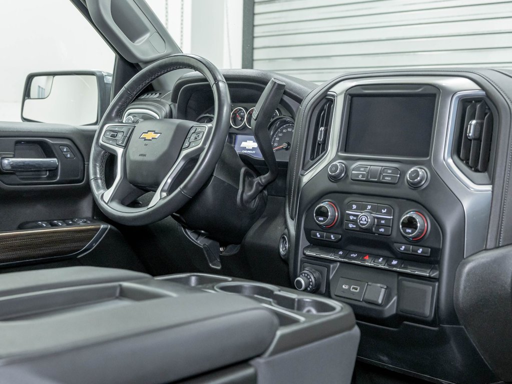 Chevrolet Silverado 1500  2022 à St-Jérôme, Québec - 30 - w1024h768px
