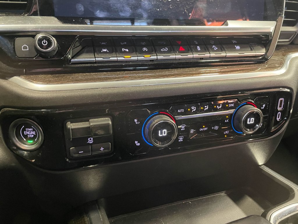 2022 Chevrolet Silverado 1500 in St-Jérôme, Quebec - 13 - w1024h768px