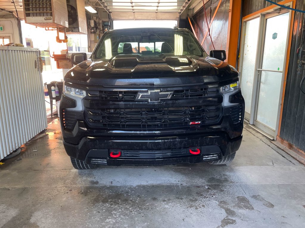2022 Chevrolet Silverado 1500 in St-Jérôme, Quebec - 5 - w1024h768px