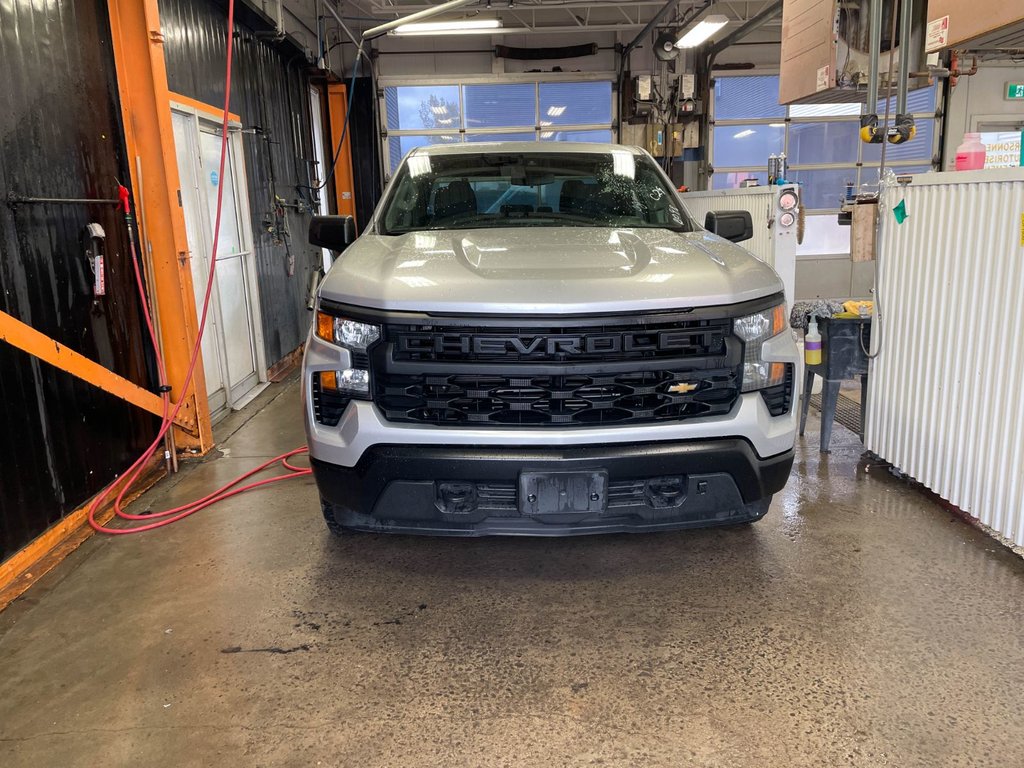 2022 Chevrolet Silverado 1500 in St-Jérôme, Quebec - 4 - w1024h768px
