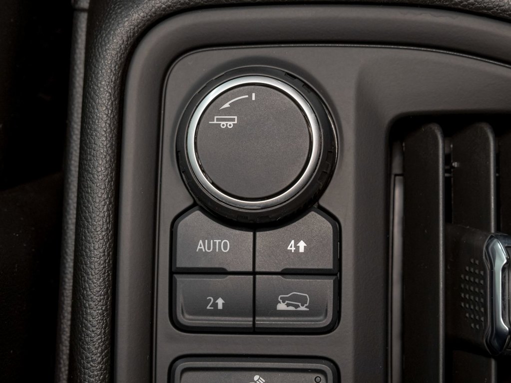 2023 Chevrolet Silverado 1500 in St-Jérôme, Quebec - 21 - w1024h768px