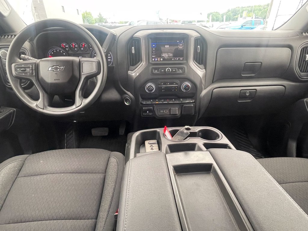 2023 Chevrolet Silverado 1500 in St-Jérôme, Quebec - 10 - w1024h768px