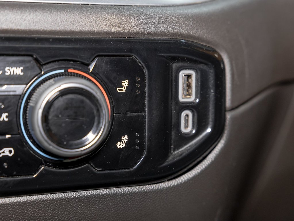 2023 Chevrolet Silverado 1500 in St-Jérôme, Quebec - 22 - w1024h768px