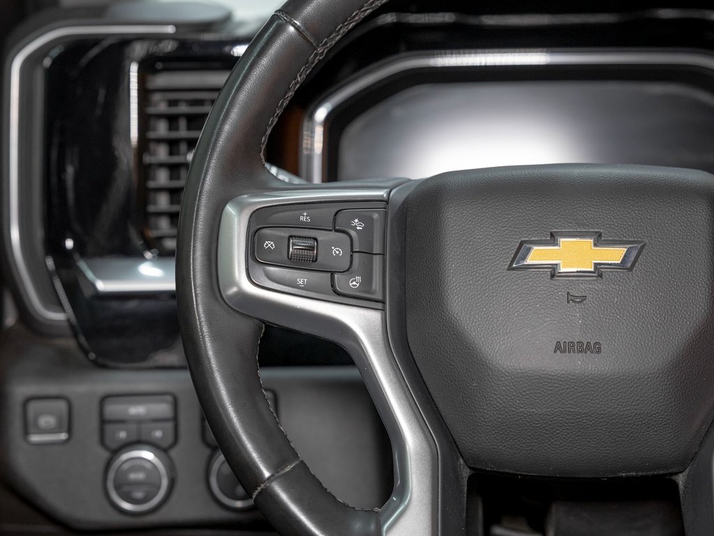 2023 Chevrolet Silverado 1500 in St-Jérôme, Quebec - 14 - w1024h768px