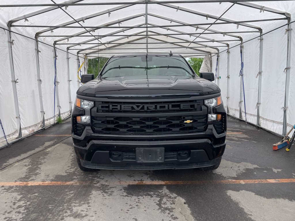 Chevrolet Silverado 1500  2023 à St-Jérôme, Québec - 4 - w1024h768px