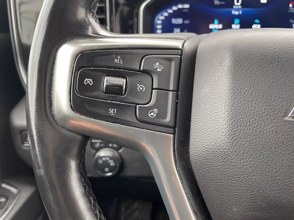 Chevrolet Silverado 1500  2023 à St-Jérôme, Québec - 16 - w1024h768px