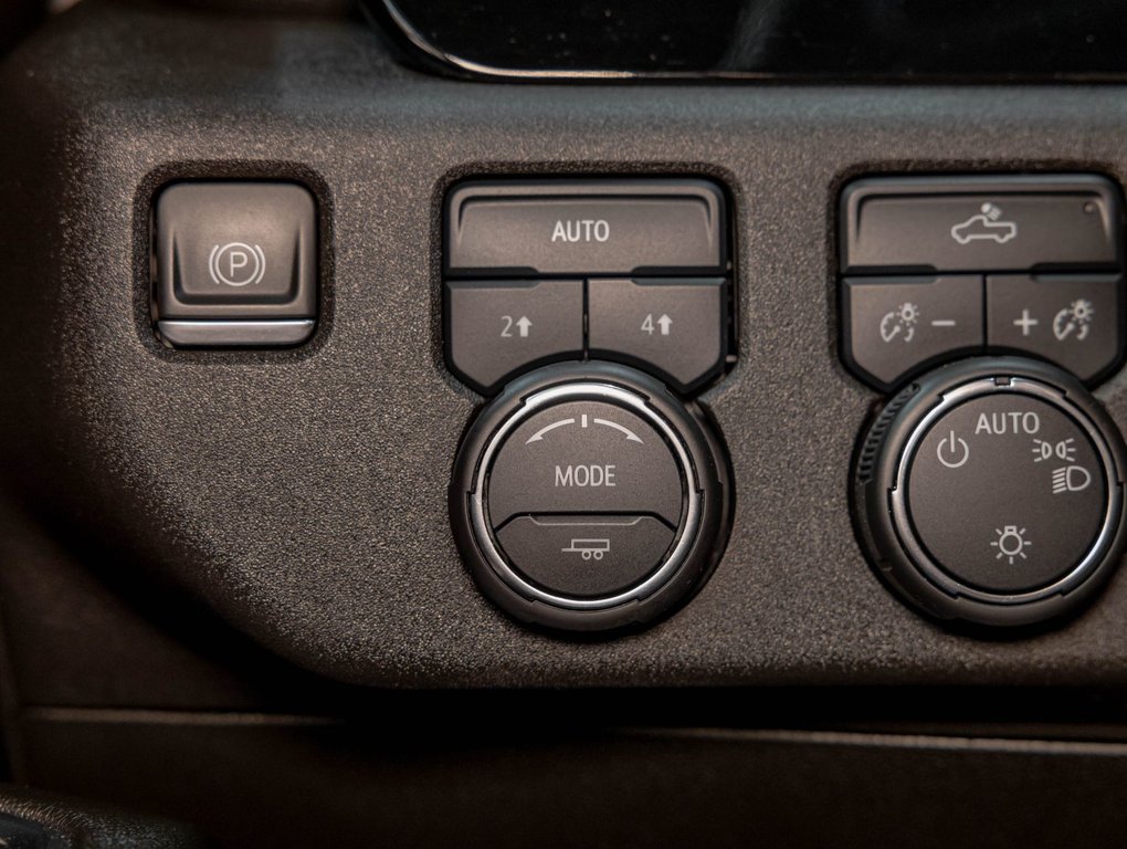2023 Chevrolet Silverado 1500 in St-Jérôme, Quebec - 24 - w1024h768px
