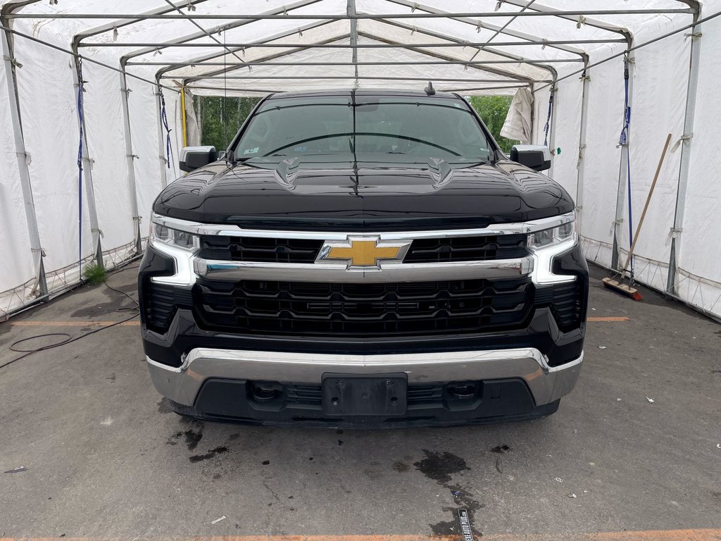 Chevrolet Silverado 1500  2023 à St-Jérôme, Québec - 4 - w1024h768px
