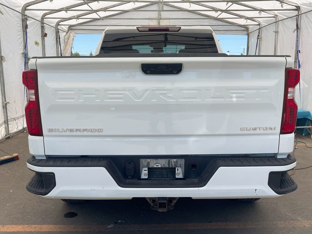 Chevrolet Silverado 1500  2023 à St-Jérôme, Québec - 6 - w1024h768px