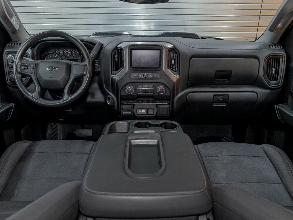 2023 Chevrolet Silverado 1500 in St-Jérôme, Quebec - 11 - w1024h768px