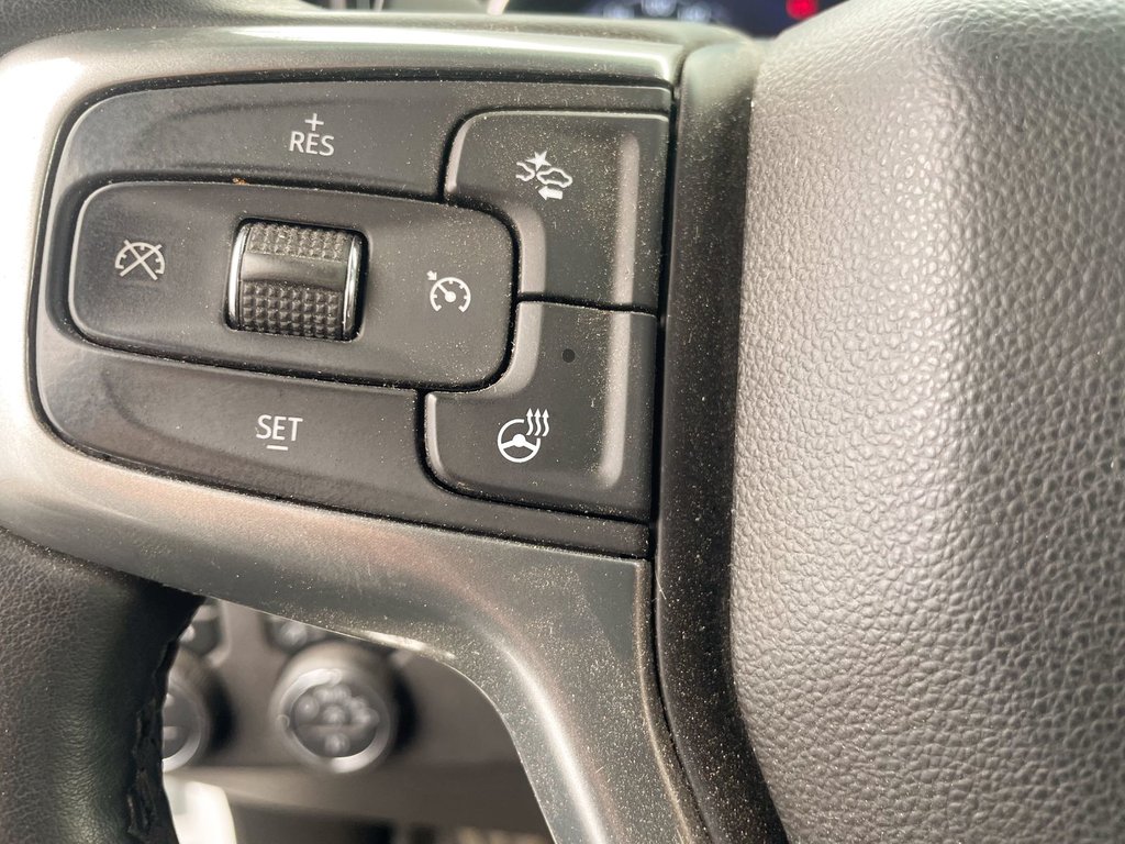 2023 Chevrolet Silverado 1500 in St-Jérôme, Quebec - 13 - w1024h768px