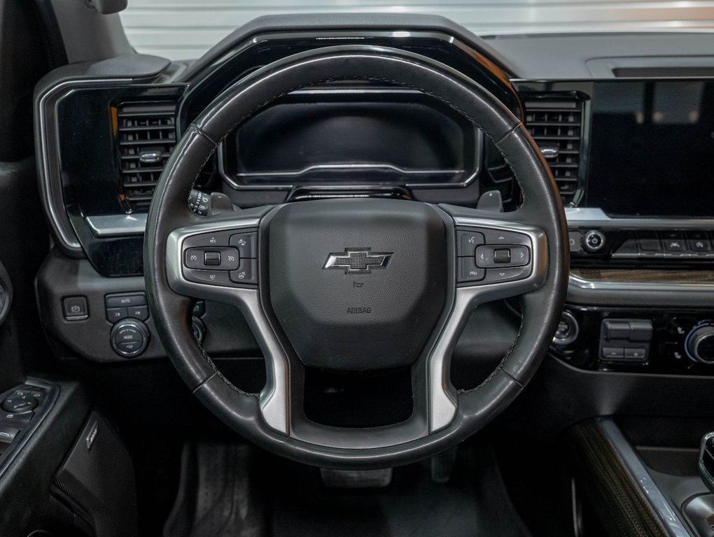 Chevrolet Silverado 1500  2023 à St-Jérôme, Québec - 14 - w1024h768px