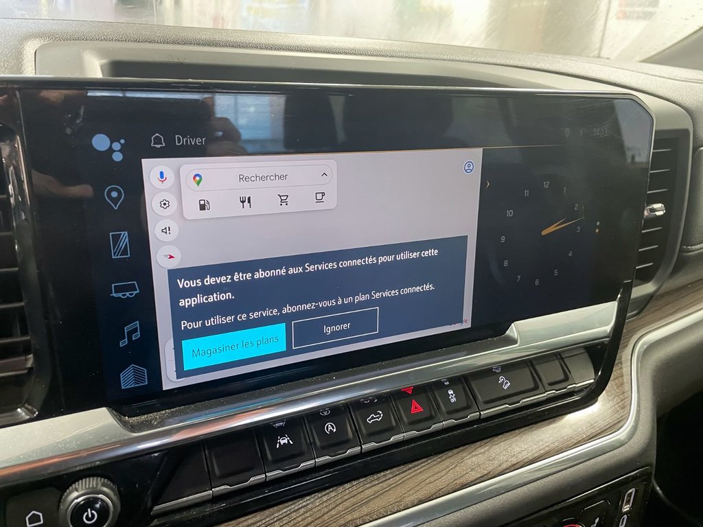 Chevrolet Silverado 1500  2023 à St-Jérôme, Québec - 3 - w1024h768px