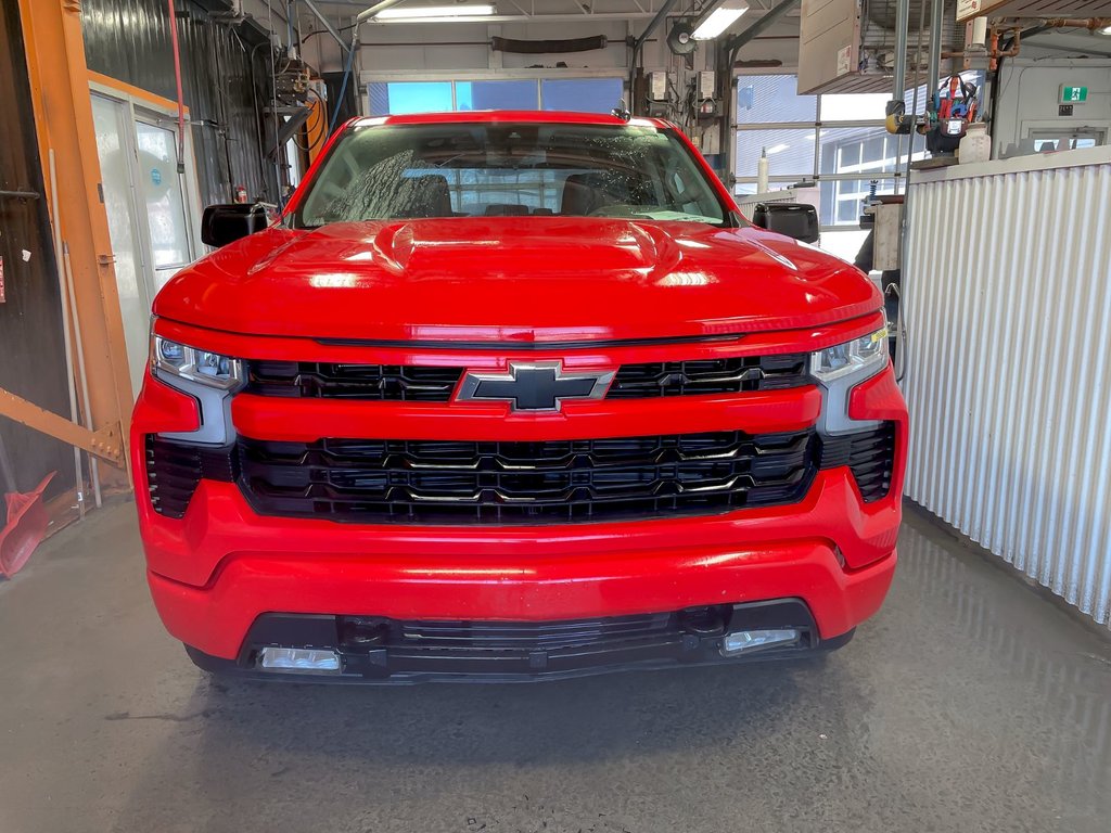 Chevrolet Silverado 1500  2023 à St-Jérôme, Québec - 5 - w1024h768px