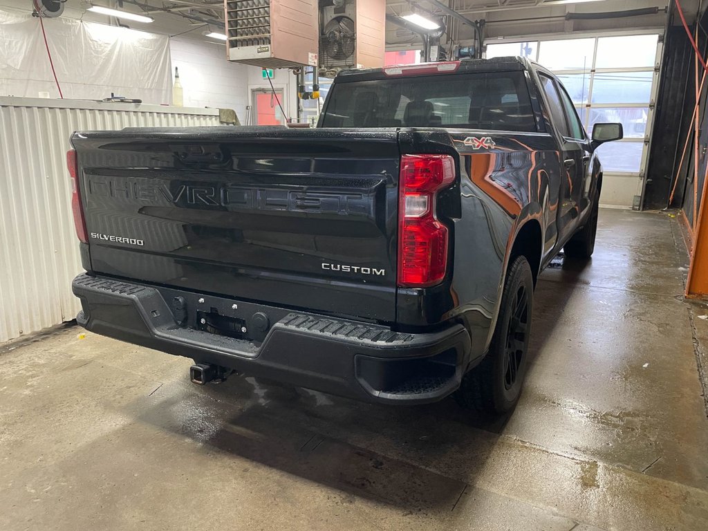Chevrolet Silverado 1500  2023 à St-Jérôme, Québec - 8 - w1024h768px