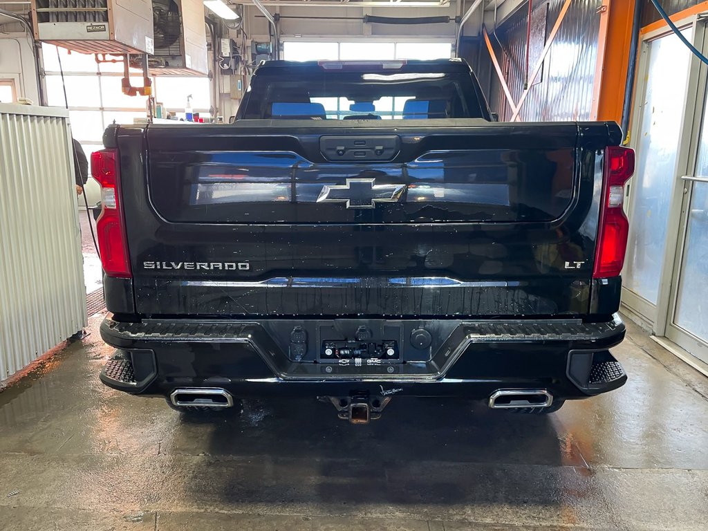 Chevrolet Silverado 1500  2023 à St-Jérôme, Québec - 8 - w1024h768px
