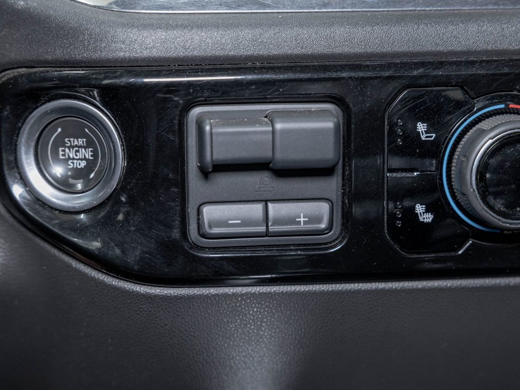 2023 Chevrolet Silverado 1500 in St-Jérôme, Quebec - 24 - w1024h768px