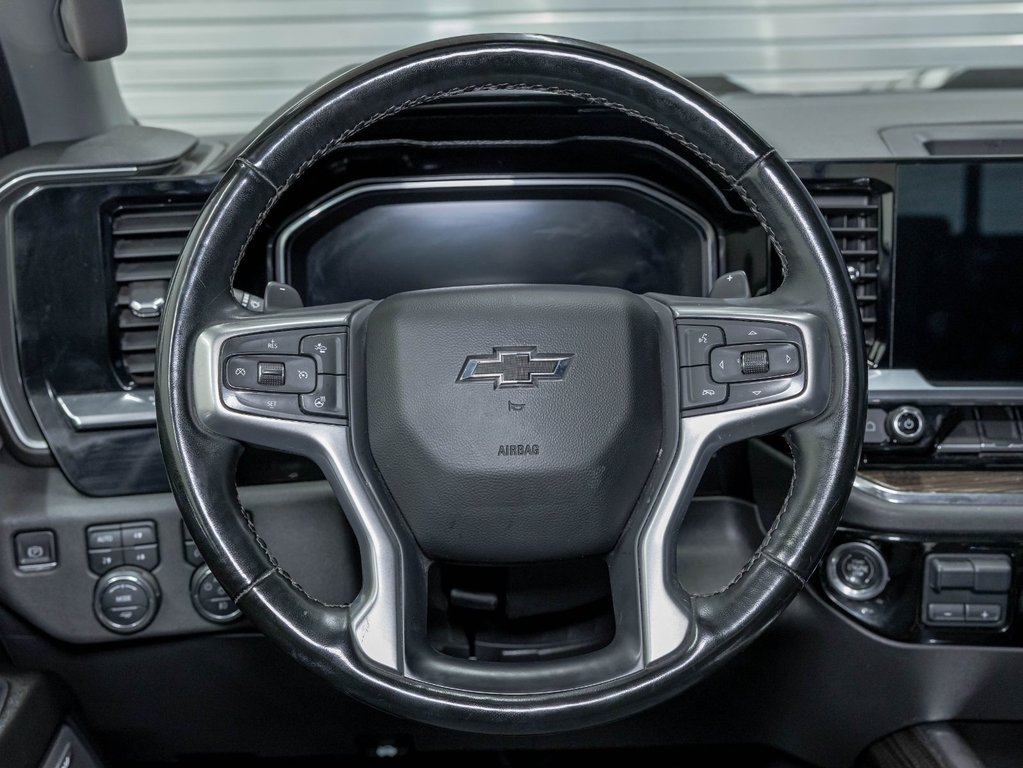 2023 Chevrolet Silverado 1500 in St-Jérôme, Quebec - 14 - w1024h768px