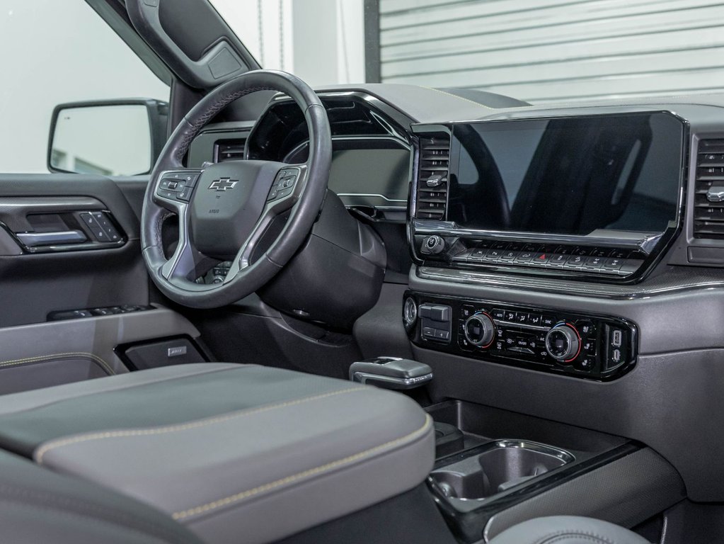 2023 Chevrolet Silverado 1500 in St-Jérôme, Quebec - 32 - w1024h768px