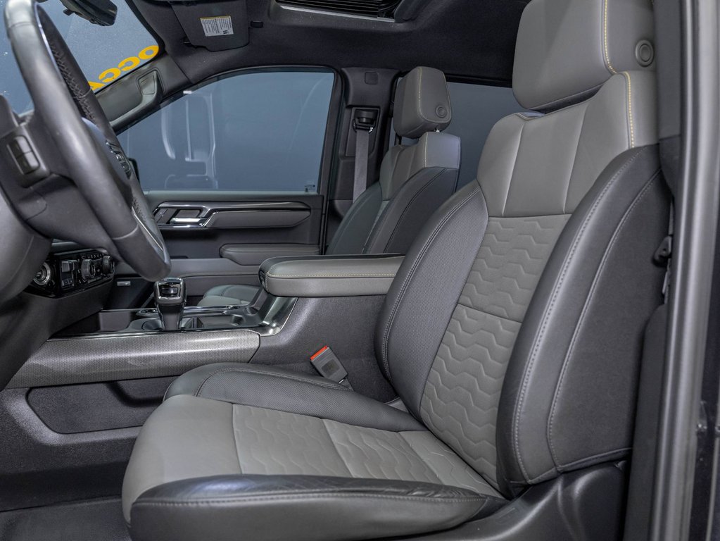 2023 Chevrolet Silverado 1500 in St-Jérôme, Quebec - 12 - w1024h768px