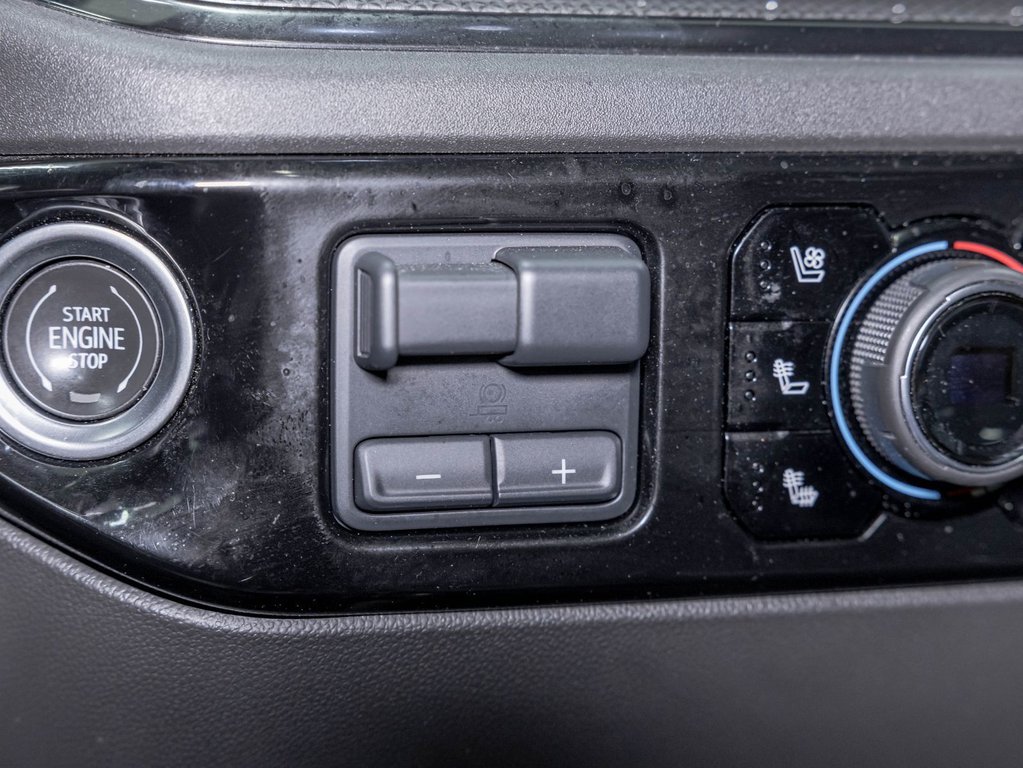 2023 Chevrolet Silverado 1500 in St-Jérôme, Quebec - 26 - w1024h768px