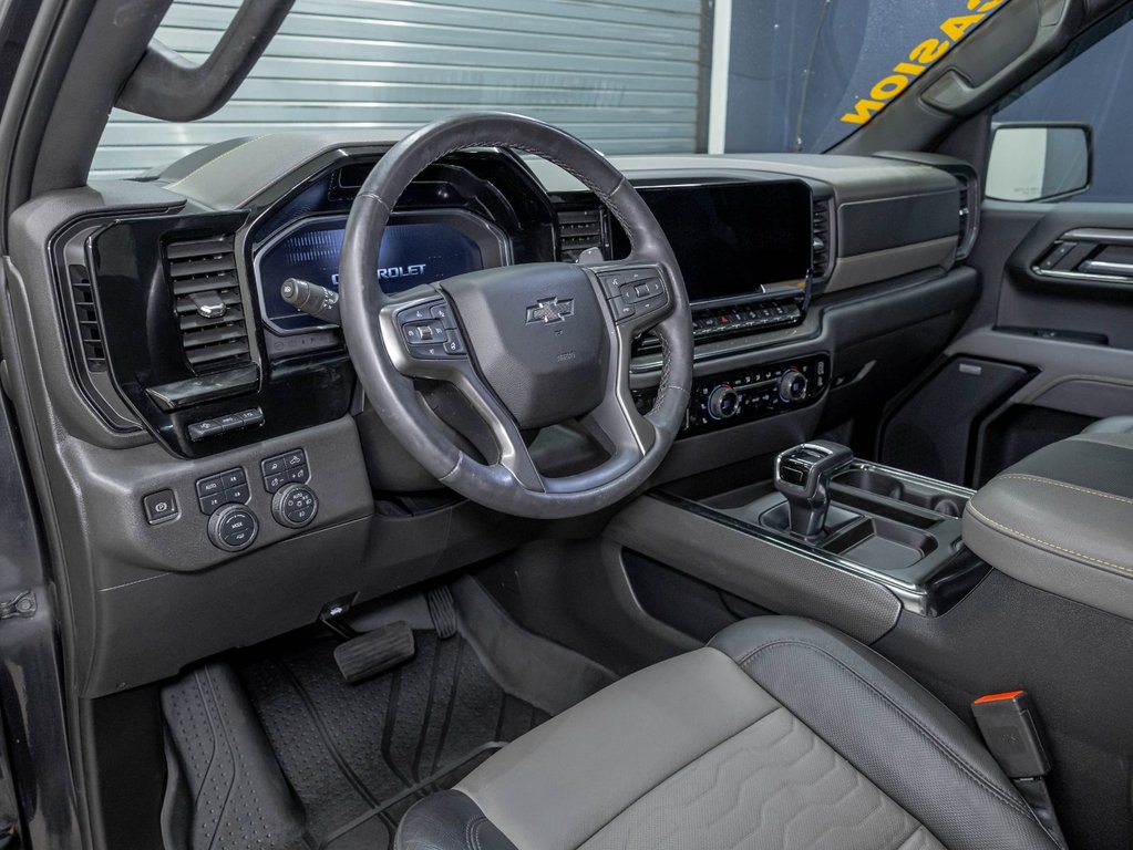 2023 Chevrolet Silverado 1500 in St-Jérôme, Quebec - 2 - w1024h768px