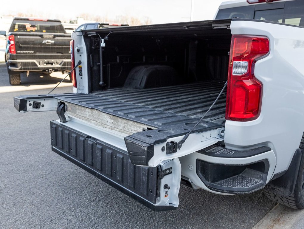 2024 Chevrolet Silverado 1500 in St-Jérôme, Quebec - 10 - w1024h768px