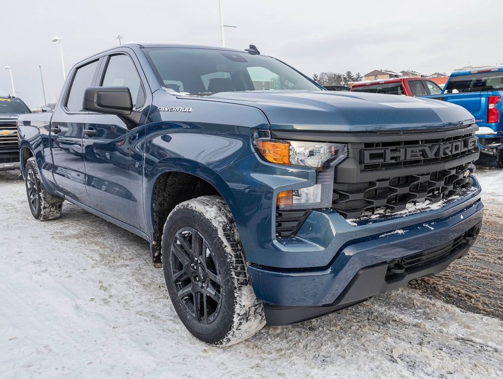 Chevrolet Silverado 1500  2024 à St-Jérôme, Québec - 9 - w1024h768px