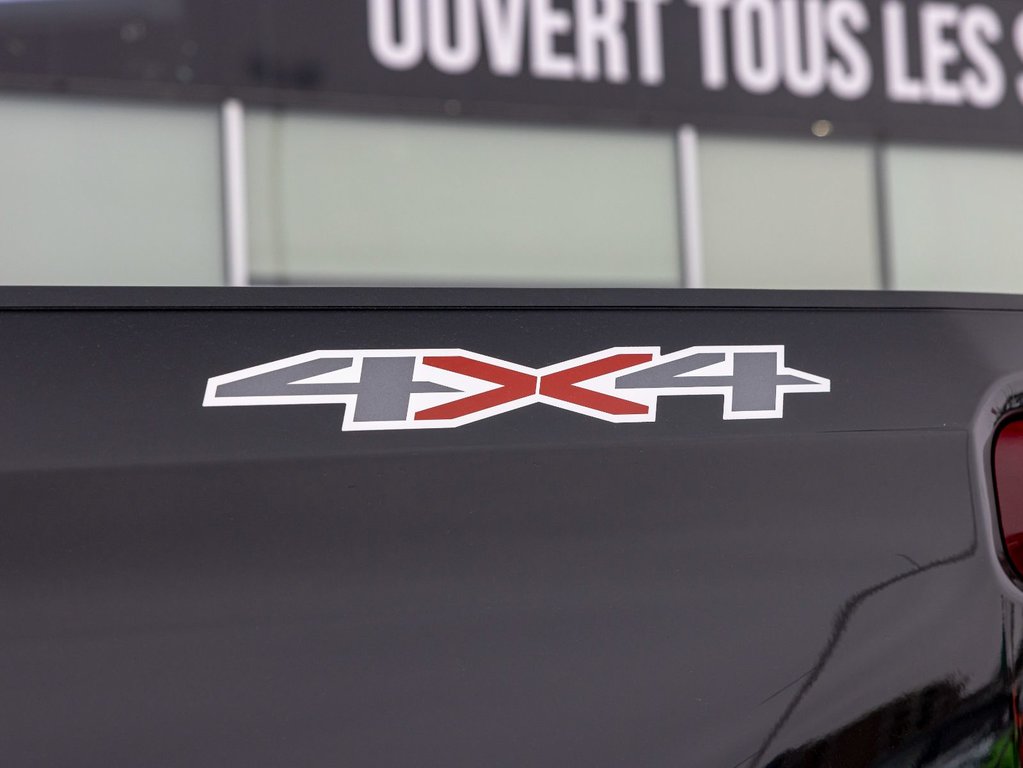 2024 Chevrolet SILVERADO DBL CUSTOM 4RM in St-Jérôme, Quebec - 35 - w1024h768px