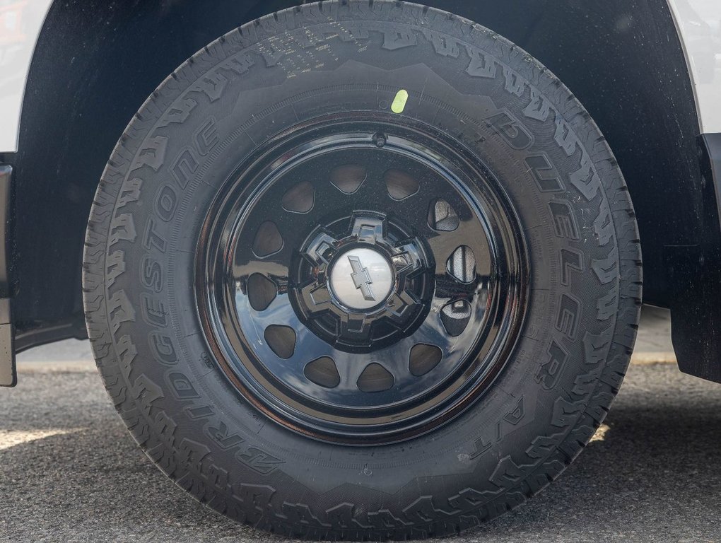 Chevrolet Silverado 1500  2024 à St-Jérôme, Québec - 35 - w1024h768px