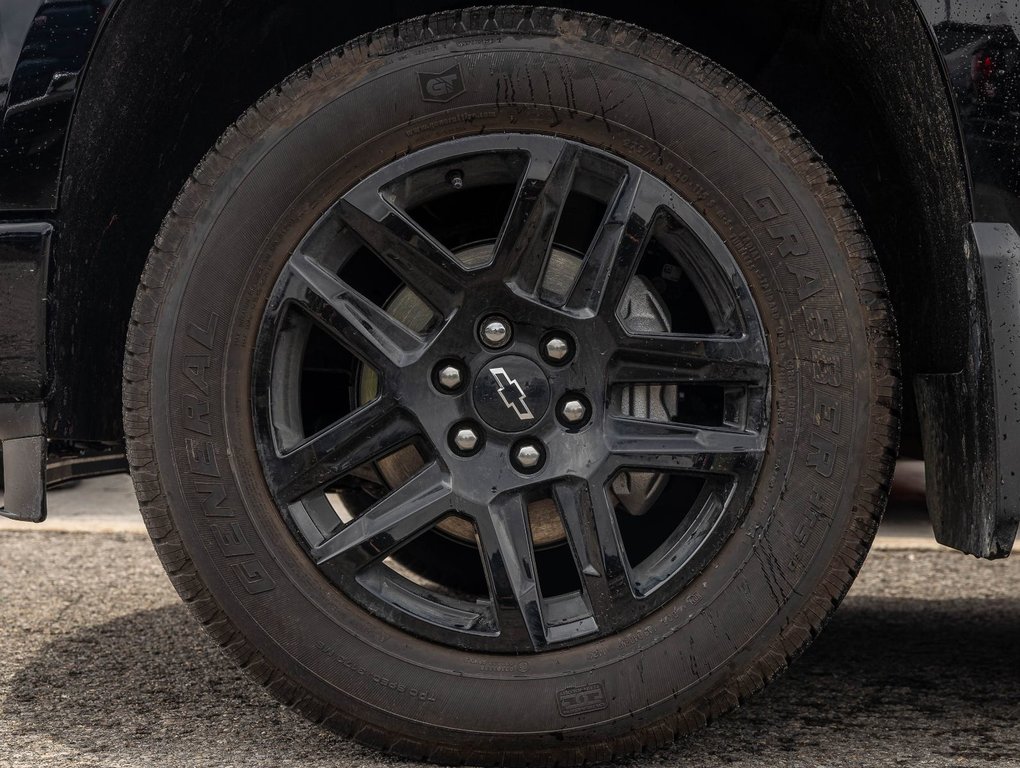 2024 Chevrolet Silverado 1500 in St-Jérôme, Quebec - 39 - w1024h768px