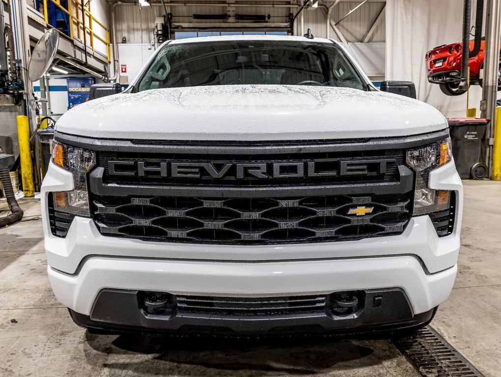 Chevrolet Silverado 1500  2024 à St-Jérôme, Québec - 2 - w1024h768px