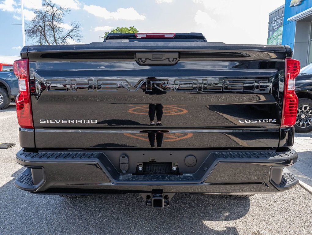 Chevrolet Silverado 1500  2024 à St-Jérôme, Québec - 8 - w1024h768px