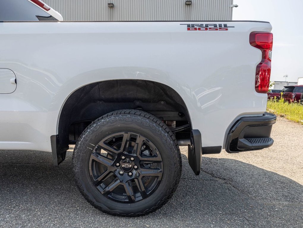 Chevrolet Silverado 1500  2024 à St-Jérôme, Québec - 33 - w1024h768px