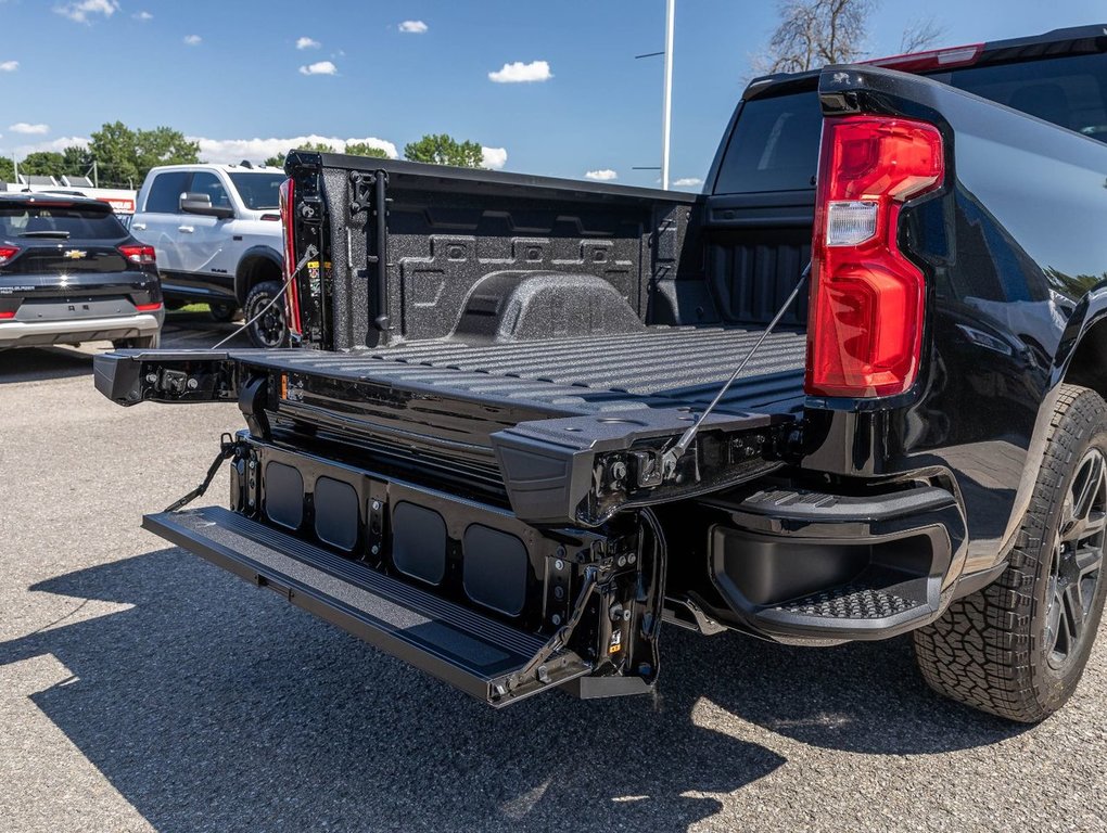 2024 Chevrolet Silverado 1500 in St-Jérôme, Quebec - 10 - w1024h768px