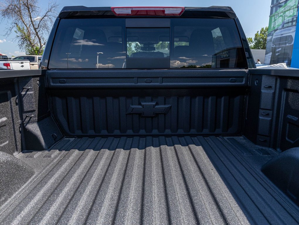 Chevrolet Silverado 1500  2024 à St-Jérôme, Québec - 41 - w1024h768px