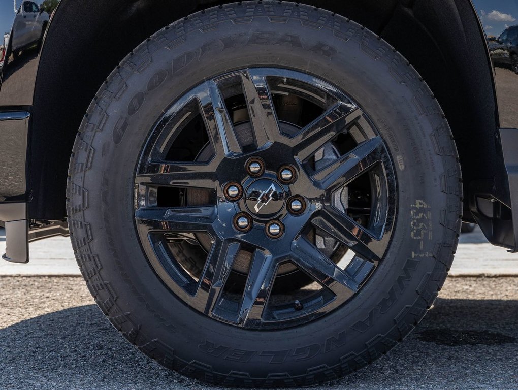 2024 Chevrolet Silverado 1500 in St-Jérôme, Quebec - 44 - w1024h768px