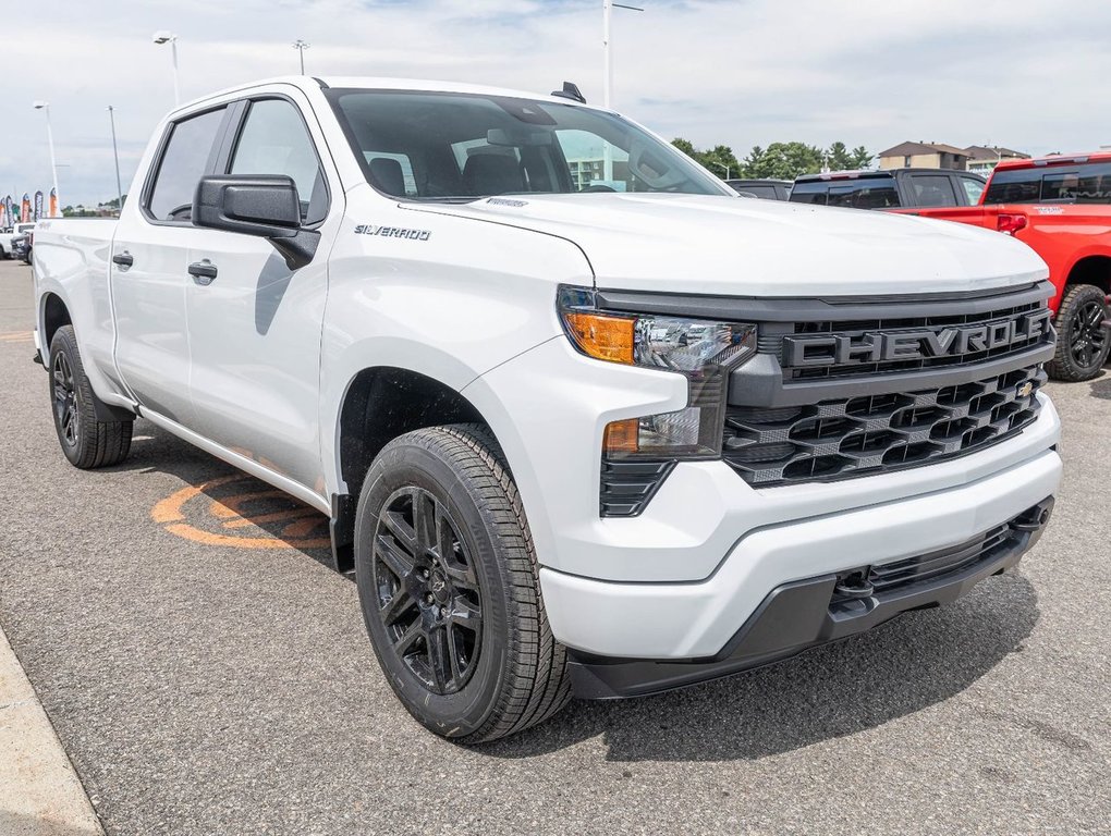 Chevrolet Silverado 1500  2024 à St-Jérôme, Québec - 11 - w1024h768px