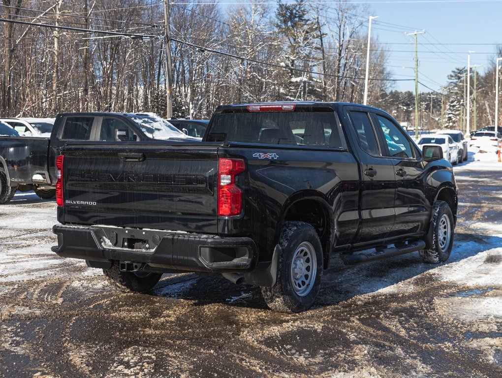 Chevrolet Silverado 1500  2024 à St-Jérôme, Québec - 9 - w1024h768px