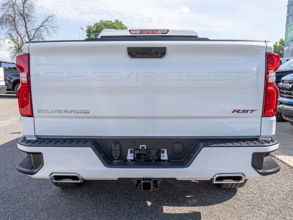 Chevrolet Silverado 1500  2024 à St-Jérôme, Québec - 9 - w1024h768px