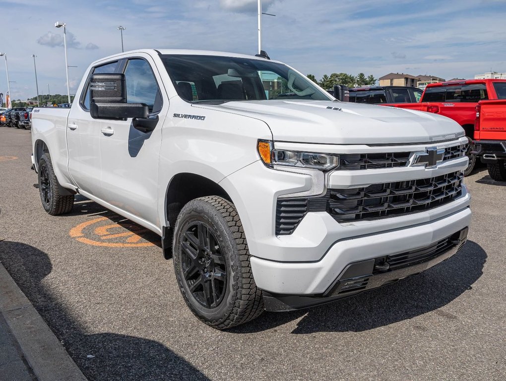 Chevrolet Silverado 1500  2024 à St-Jérôme, Québec - 12 - w1024h768px