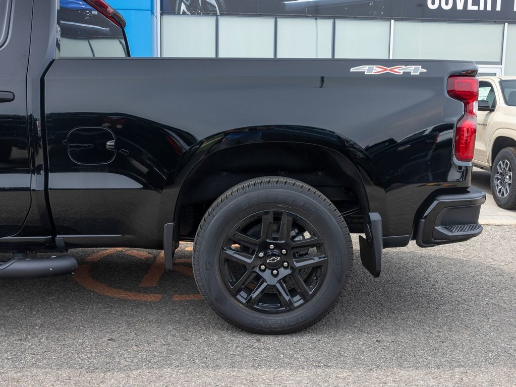 2024 Chevrolet Silverado 1500 in St-Jérôme, Quebec - 32 - w1024h768px