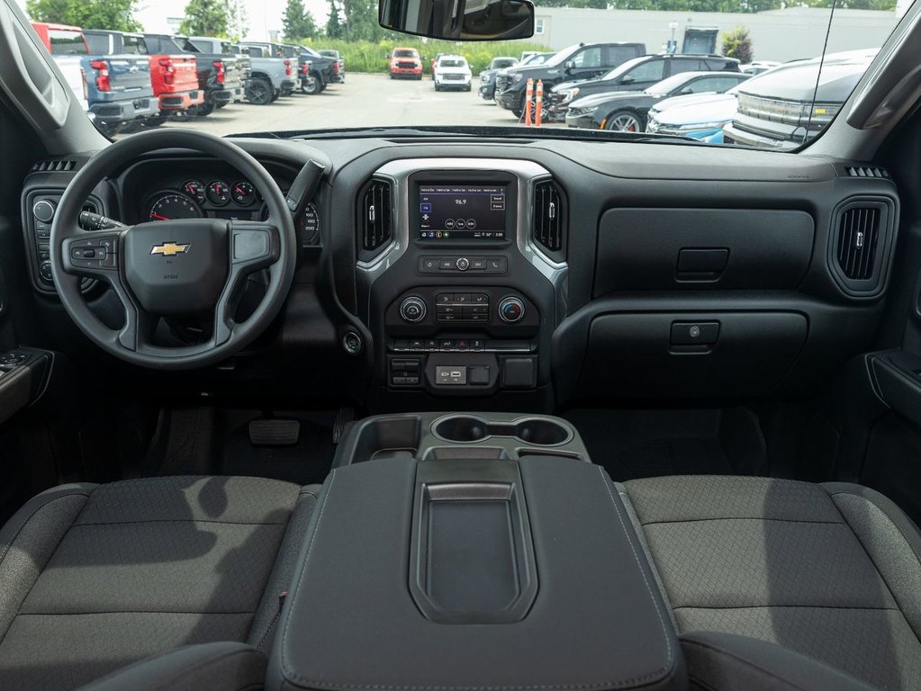 2024 Chevrolet Silverado 1500 in St-Jérôme, Quebec - 4 - w1024h768px