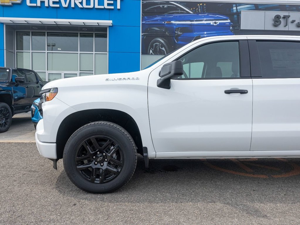 2024 Chevrolet Silverado 1500 in St-Jérôme, Quebec - 35 - w1024h768px