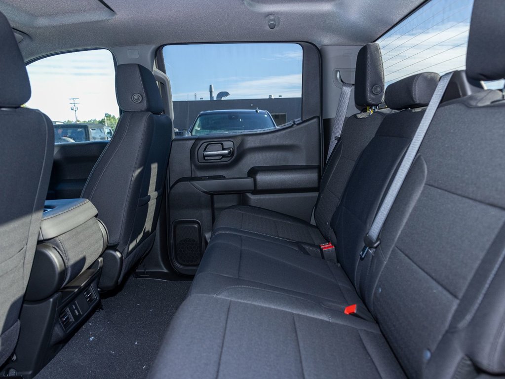 2024 Chevrolet Silverado 1500 in St-Jérôme, Quebec - 27 - w1024h768px