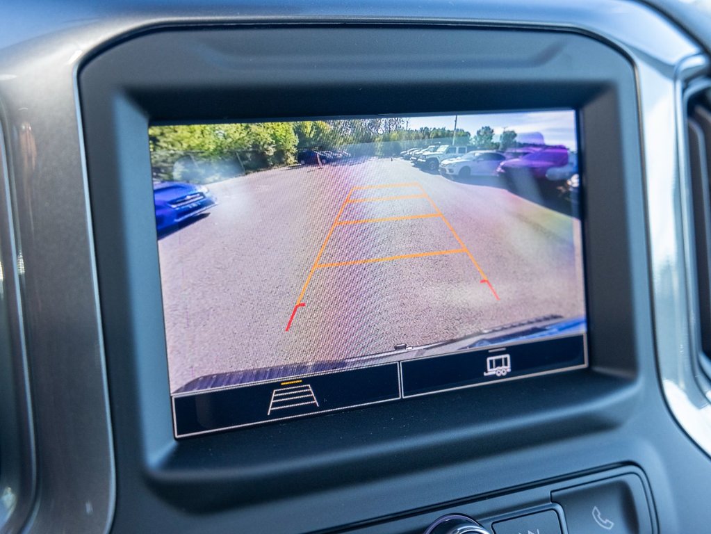 2024 Chevrolet Silverado 1500 in St-Jérôme, Quebec - 17 - w1024h768px