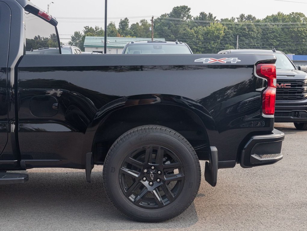 Chevrolet Silverado 1500  2024 à St-Jérôme, Québec - 32 - w1024h768px