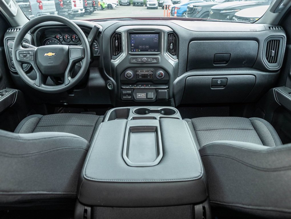 2024 Chevrolet Silverado 1500 in St-Jérôme, Quebec - 4 - w1024h768px