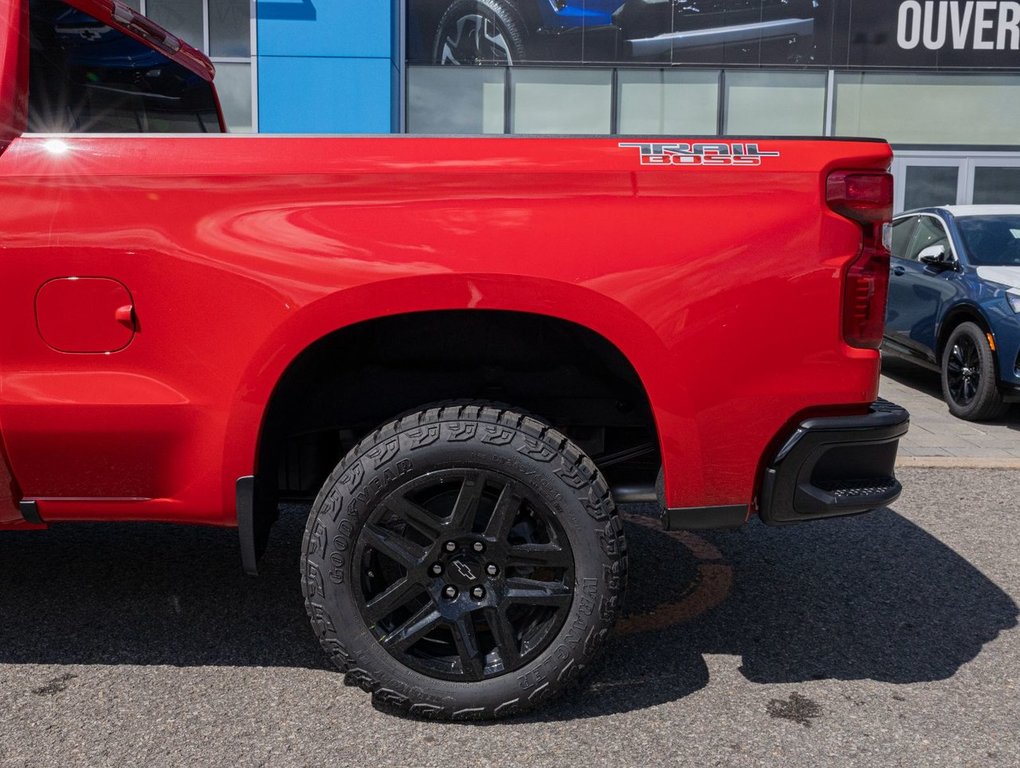 Chevrolet Silverado 1500  2024 à St-Jérôme, Québec - 33 - w1024h768px