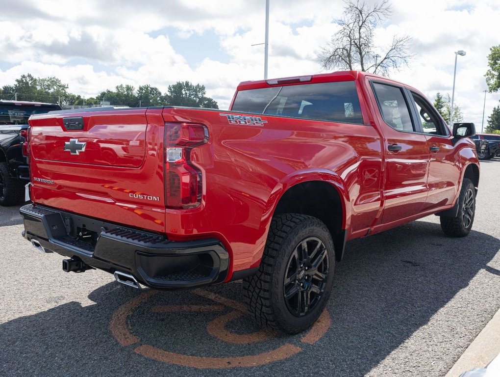 Chevrolet Silverado 1500  2024 à St-Jérôme, Québec - 9 - w1024h768px